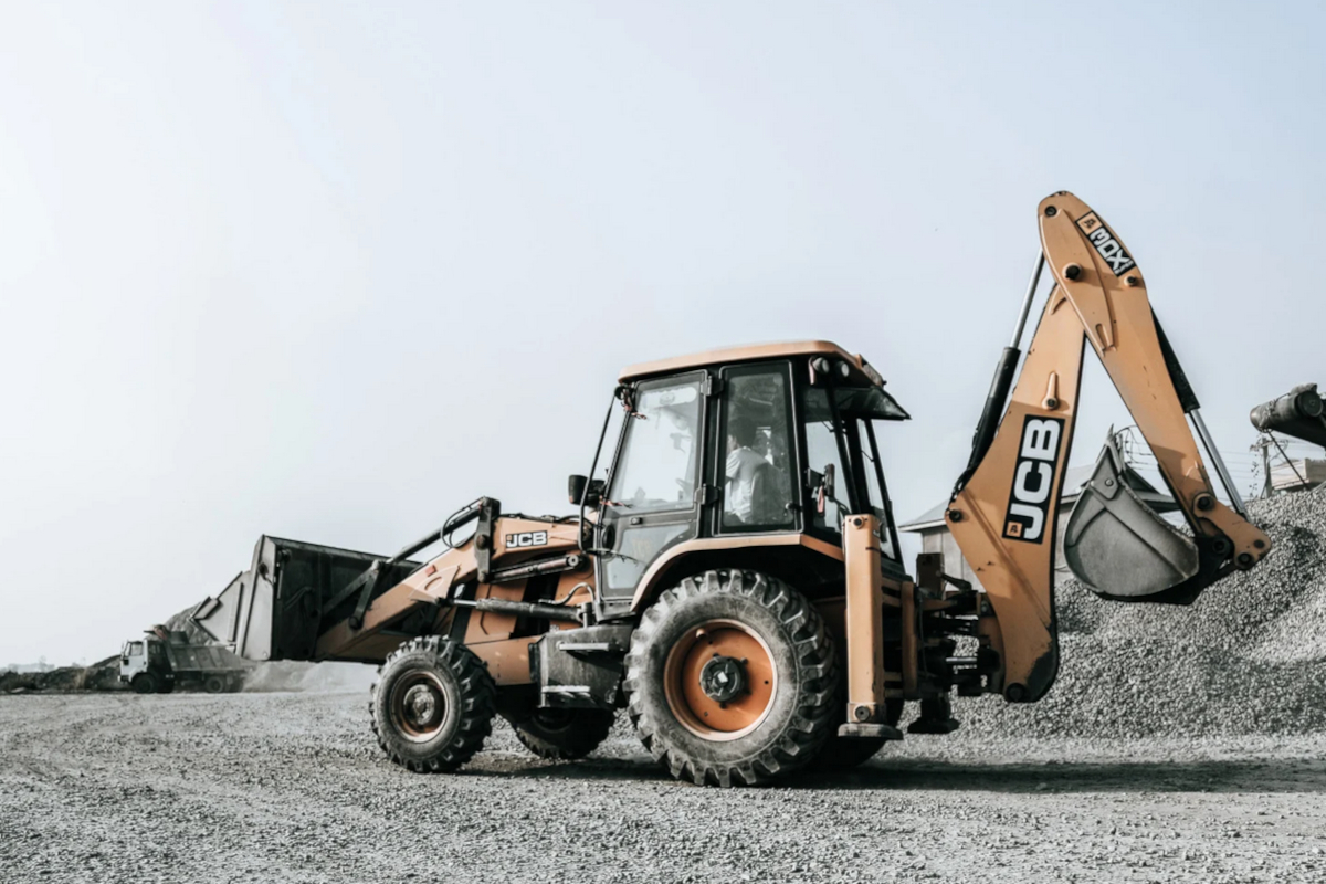 Usługi sprzętem budowlanym